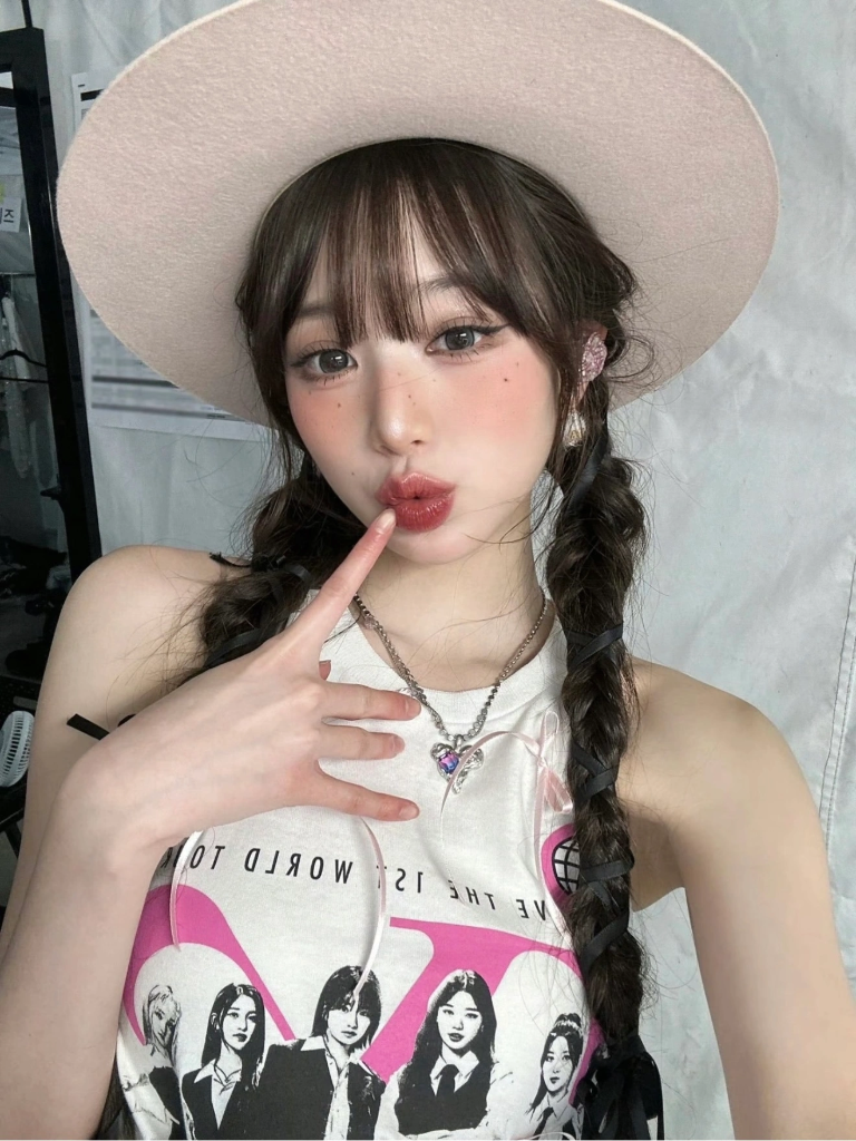 Hinaaa